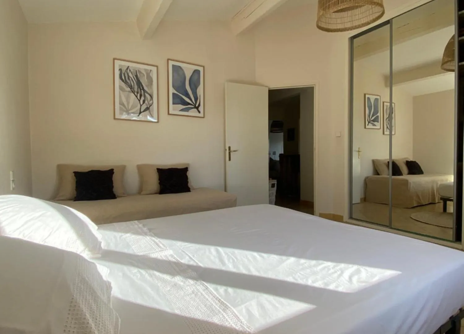 Agreable Maison Proche Plage Dans Quartier Residentiel Classee 3 Etoiles Oft Sanary-sur-Mer Francie