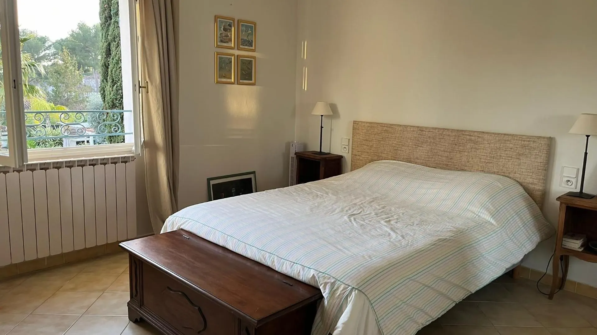 Agreable Maison Proche Plage Dans Quartier Residentiel Classee 3 Etoiles Oft Sanary-sur-Mer Vila