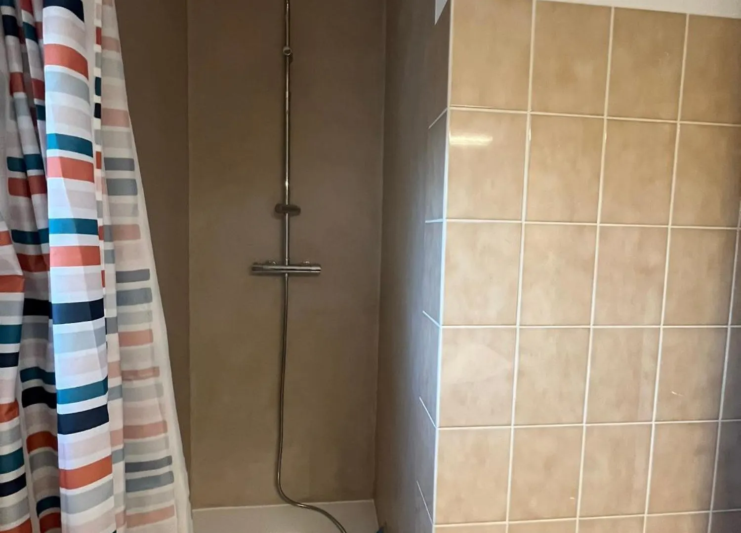 Vila Agreable Maison Proche Plage Dans Quartier Residentiel Classee 3 Etoiles Oft Sanary-sur-Mer
