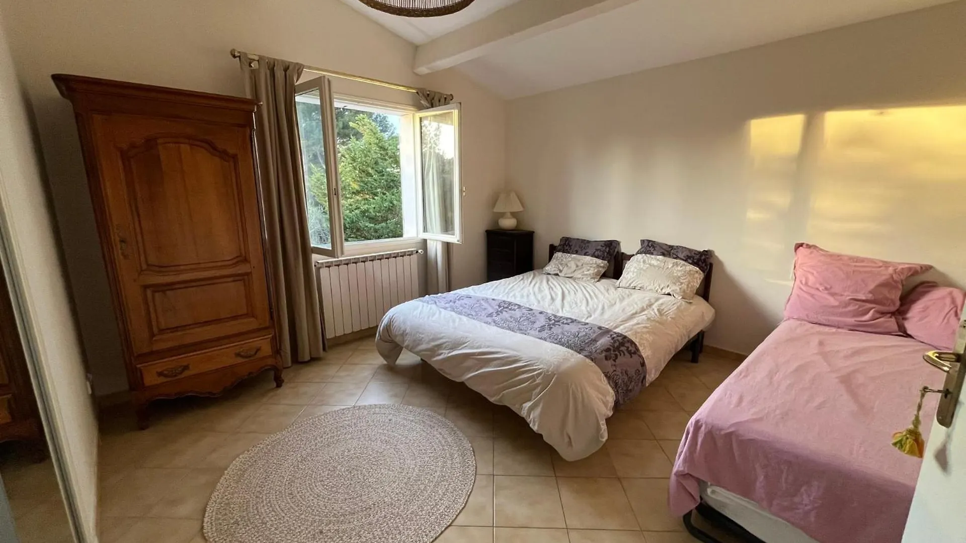 Agreable Maison Proche Plage Dans Quartier Residentiel Classee 3 Etoiles Oft Sanary-sur-Mer Vila