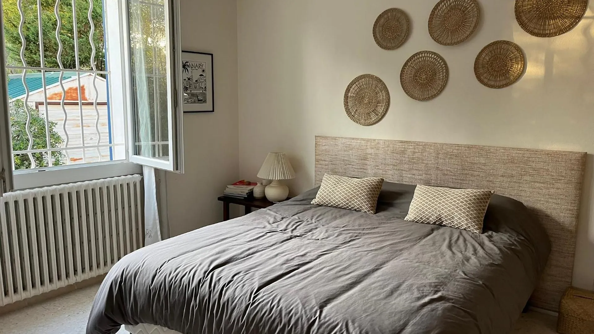Agreable Maison Proche Plage Dans Quartier Residentiel Classee 3 Etoiles Oft Sanary-sur-Mer